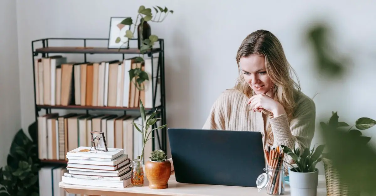 Step-by-Step Guide to Starting Your Own Blog