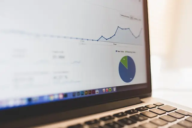 The Essential Guide to Building a Profitable Blogging Strategy