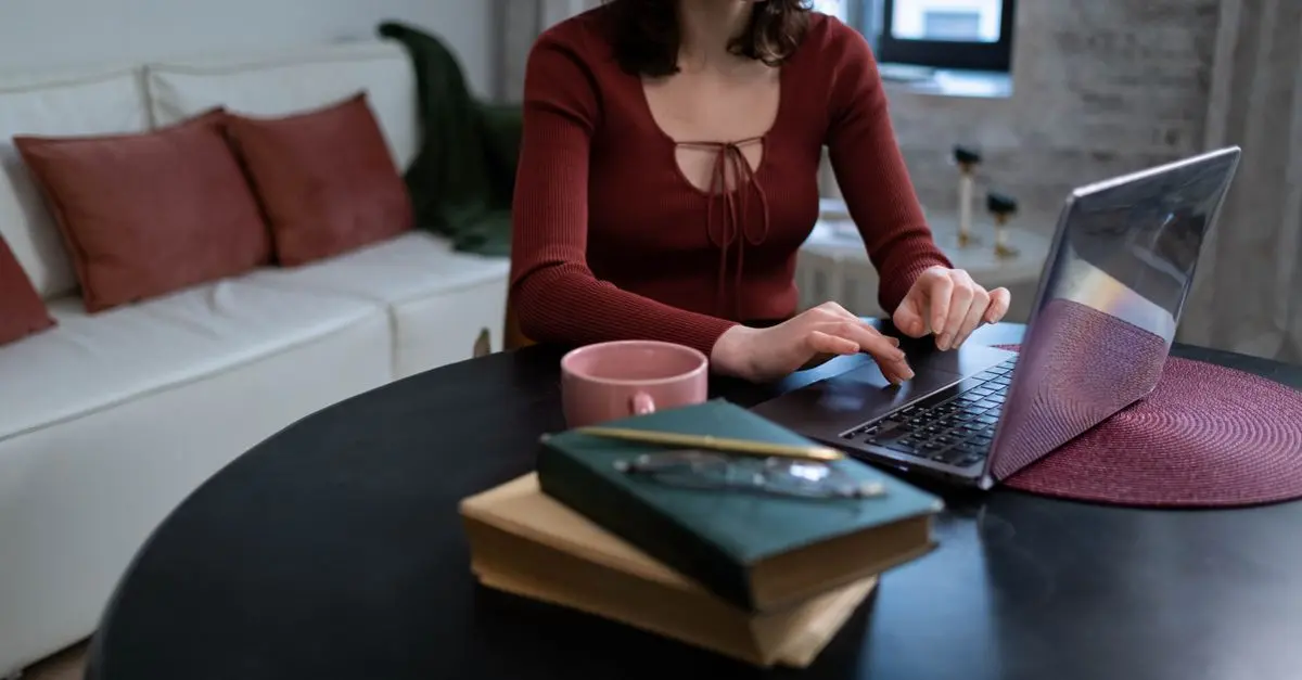 How to Develop a Successful Blogging Strategy for Growth