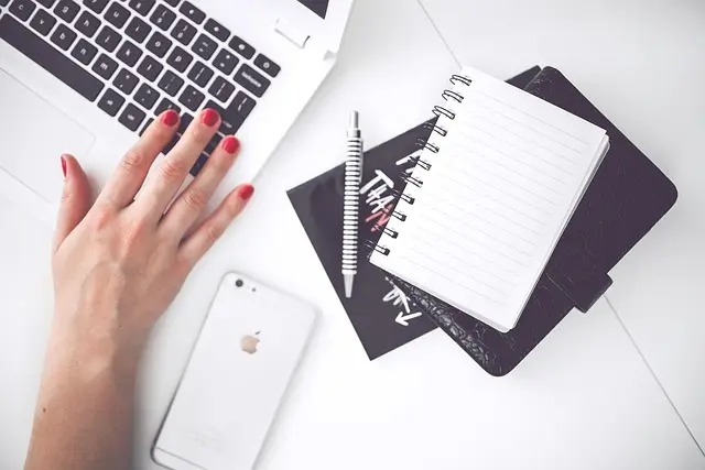 10 Essential Tips for New Bloggers to Build a Strong Foundation