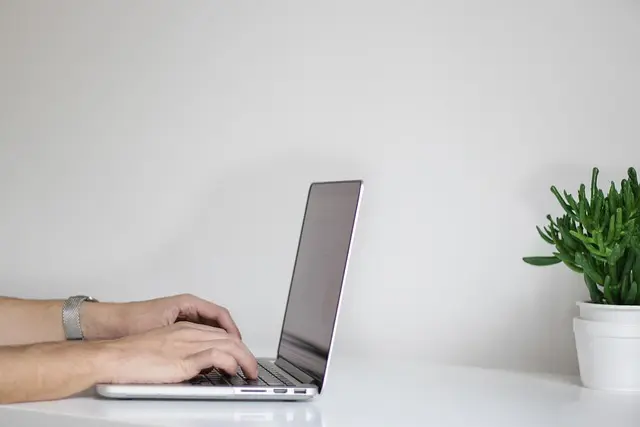 How to Build Your Blogging Brand: Essential Steps