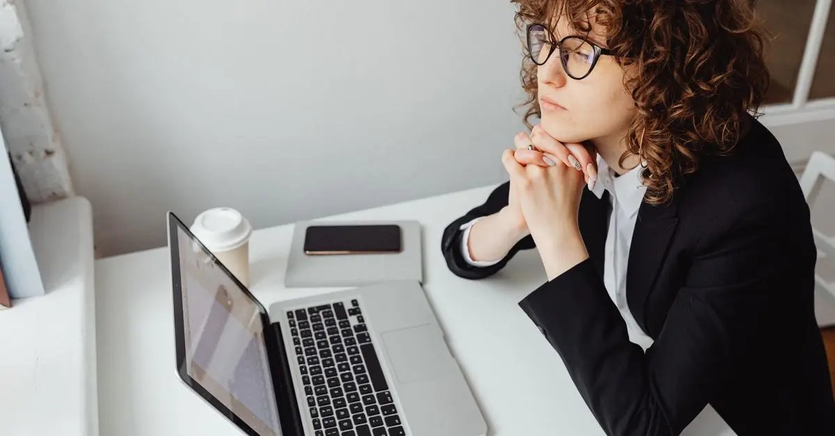 How to Choose the Right Domain Name for Your Blog Success