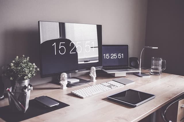 Essential Tools Every Aspiring Blogger Should Know About